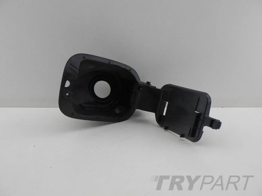 SKODA OCTAVIA III 3 5E 5E0809702B Fuel Filler Flap