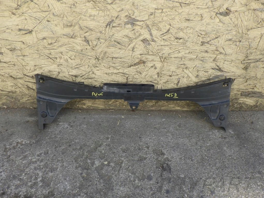 MERCEDES C CLASS 205 W205 Front Bumper Cover Trim
