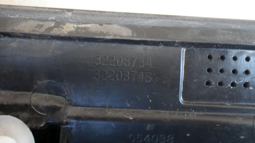 VOLVO XC60 XC 60 2 II 17- Right Front Rear Door Trim Strip