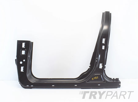 VOLVO XC60 XC-60 LOWER BODY PANEL FRAME PILLAR SILL
