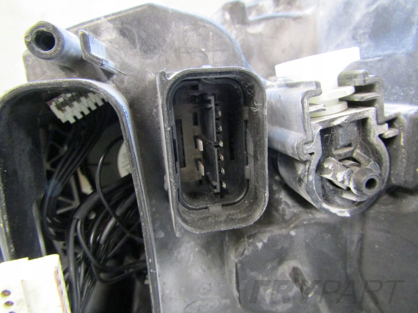 Front Headlight BMW 6 F06 F12 F13 LED ADAPTIVE 10-14 RH 6311 7255734