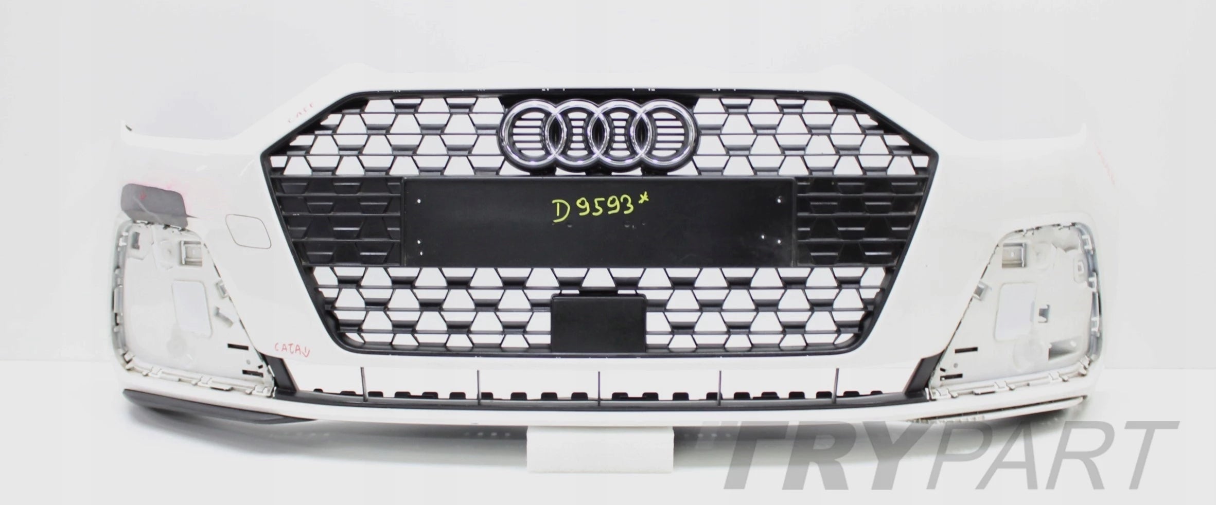AUDI A1 II 82A FRONT BUMPER ORG
