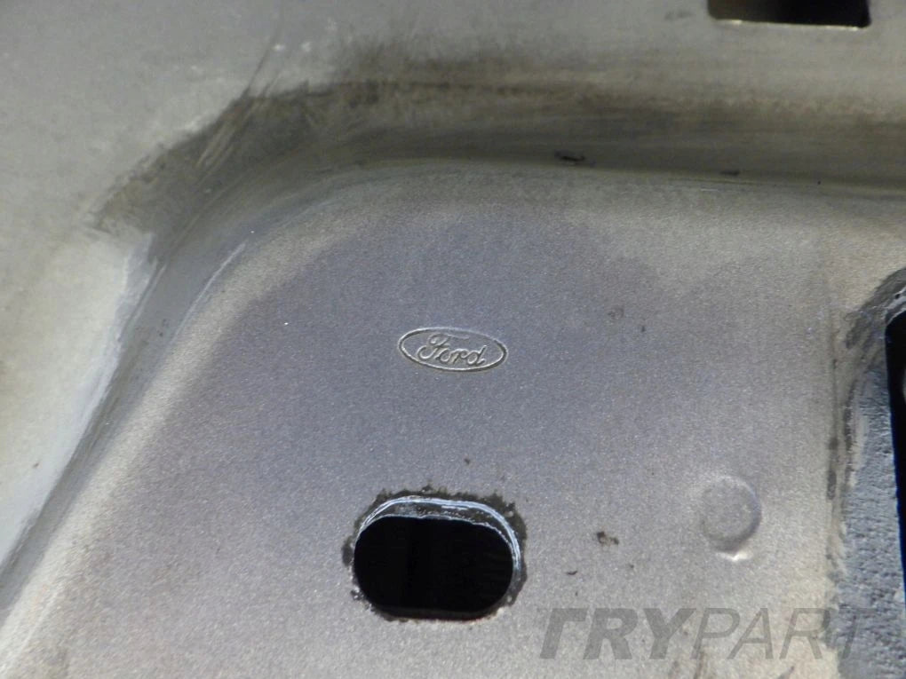 FORD MONDEO MK4 LIFT 10- GRILLE