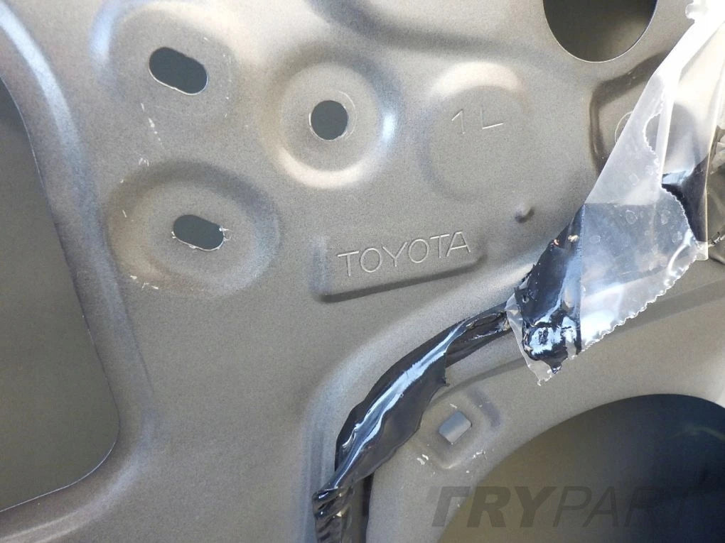 TOYOTA YARIS 4 IV P21 2020- Rear Left Door