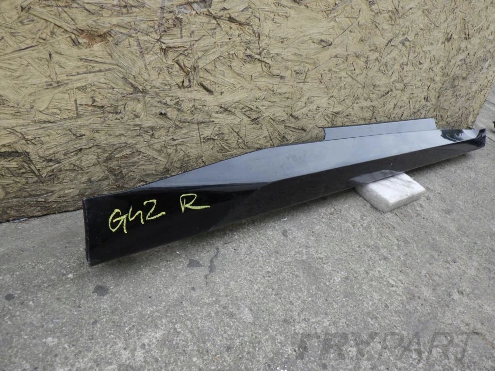 BMW 2 G42 M PACKAGE COUPE 22- Right Sill Trim