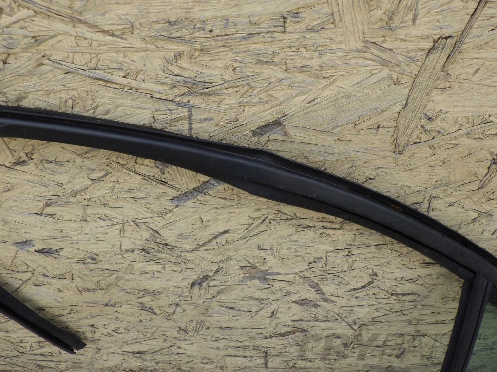 OPEL ASTRA V K 5 15- Right Door Window Triangle