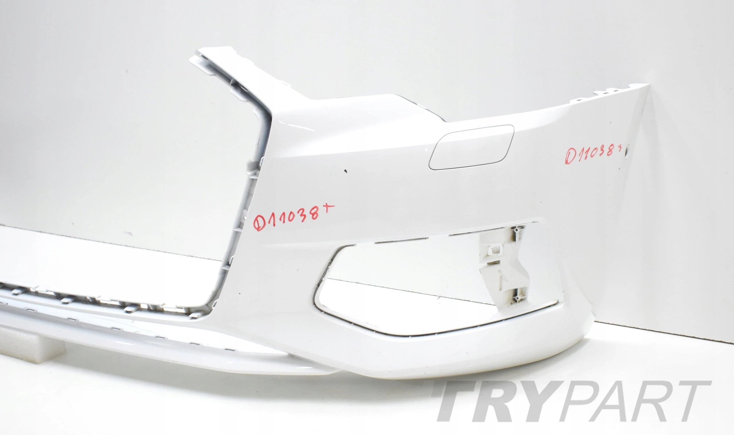 AUDI A6 C8 4K0 FRONT BUMPER ORG