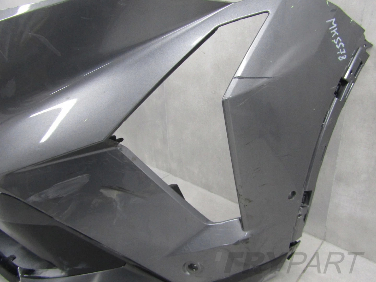 Renault Rafale 24- Front Bumper