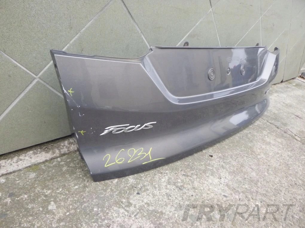 FORD FOCUS III MK3 10- KOMBI Tailgate Trim Strip
