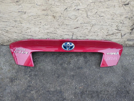 TOYOTA C-HR CHR 16- Tailgate Trim Strip