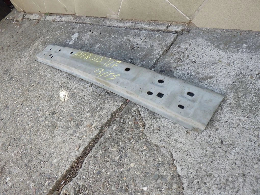 TOYOTA AVENSIS III 3 T27 KOMBI 08- rear bumper beam