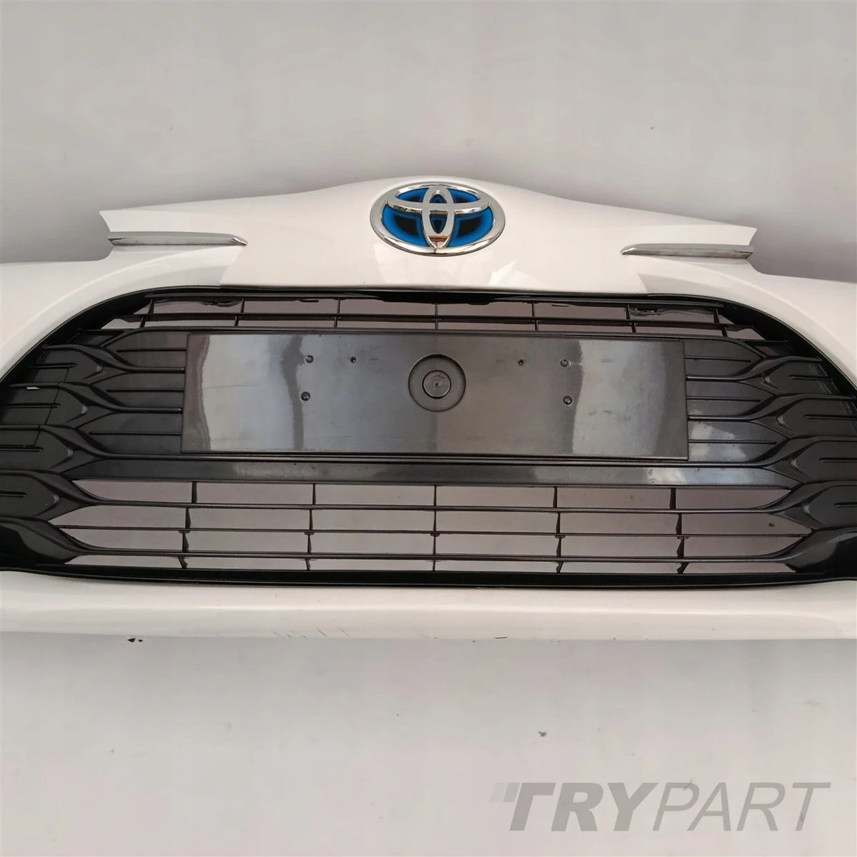 FRONT BUMPER TOYOTA YARIS 4 IV 52119-0DA40