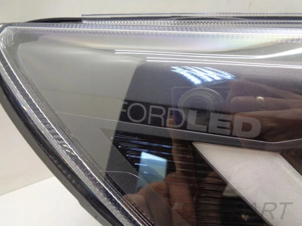 FORD FOCUS MK4 IV LIFT FULL LED 2021- right