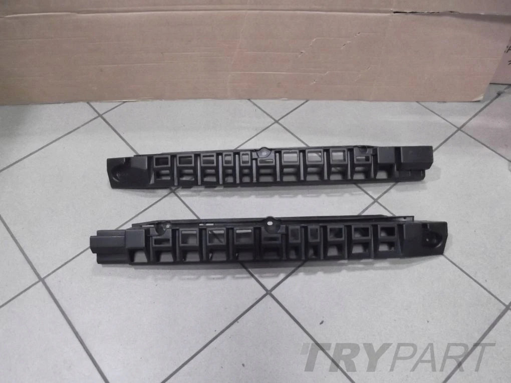 SKODA ROOMSTER 5J7 REAR BUMPER MOUNTING SLIDE