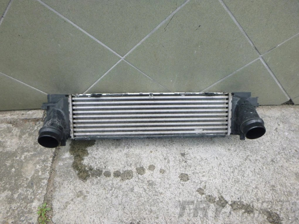 BMW F20 F21 F22 F23 F30 F31 7618809 Intercooler
