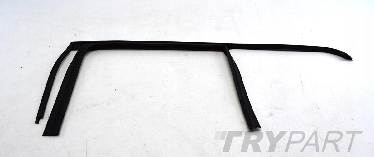MERCEDES W213 RIGHT REAR DOOR SEAL NEW