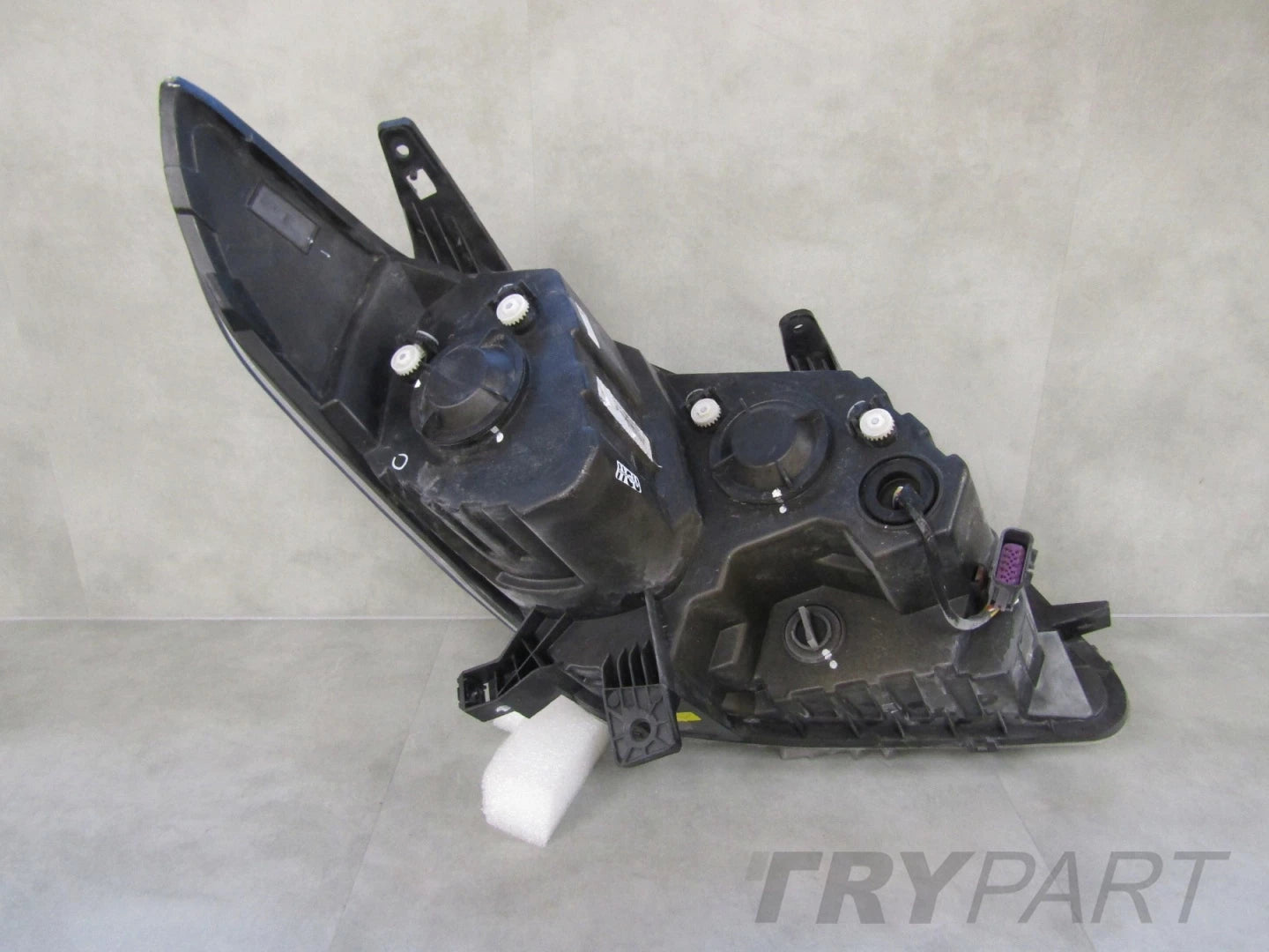 HEADLIGHT MAXUS LDV G10 STANDARD LH 14-