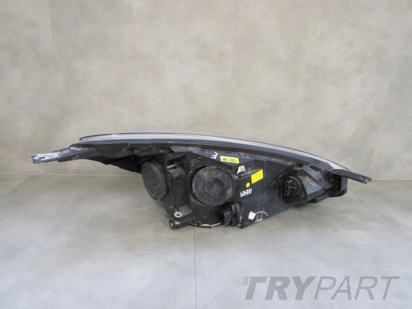 FRONT LAMP FORD FIESTA MK8 REGULAR 17-21 LH H1BB-13W030-AE