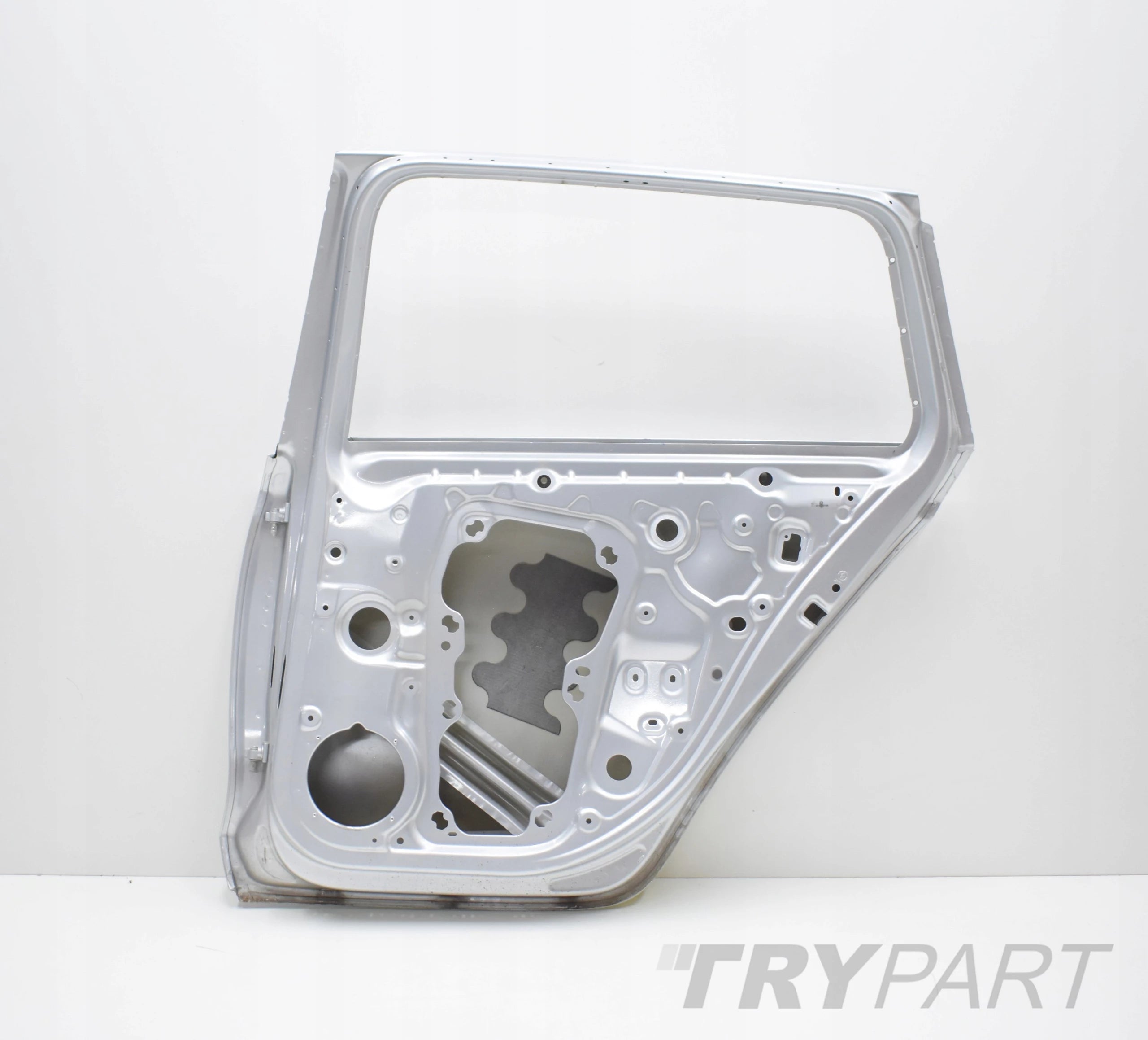 SKODA OCTAVIA IV 5E7 RIGHT REAR DOOR ORIGINAL ESTATE