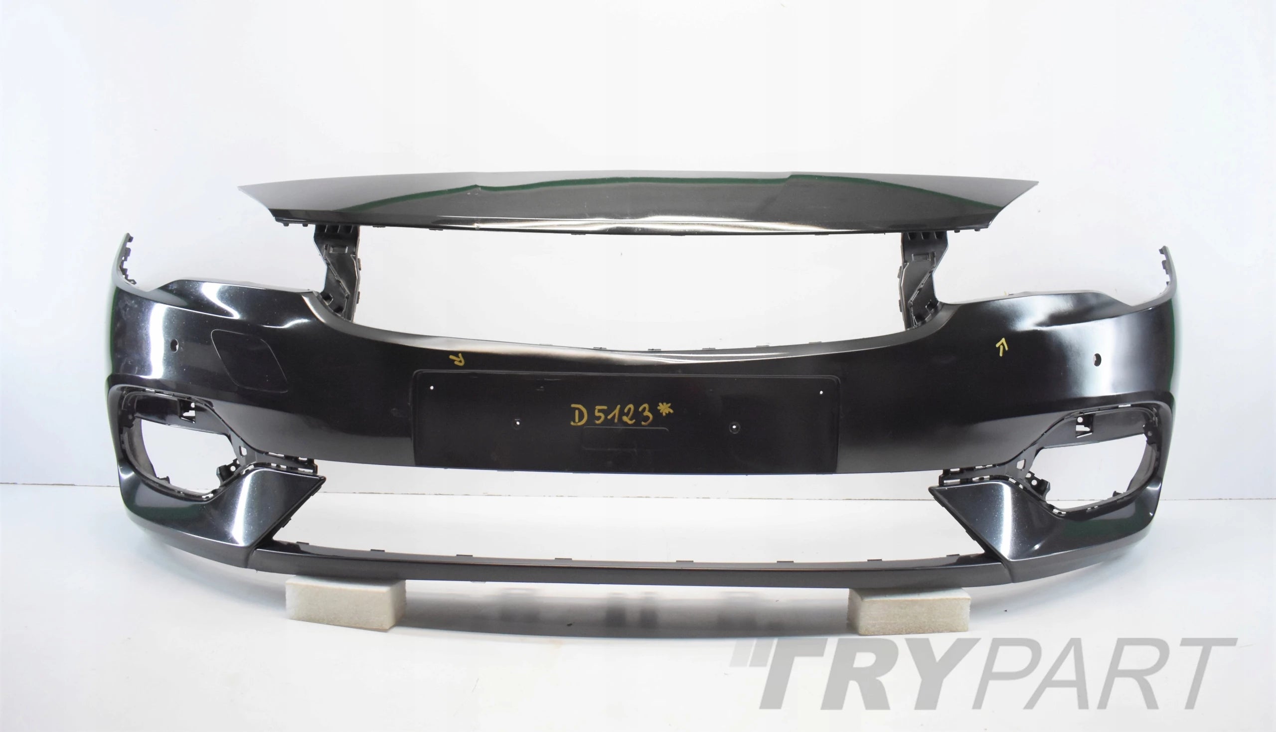 OPEL ASTA K V LIFT FRONT BUMPER ORG