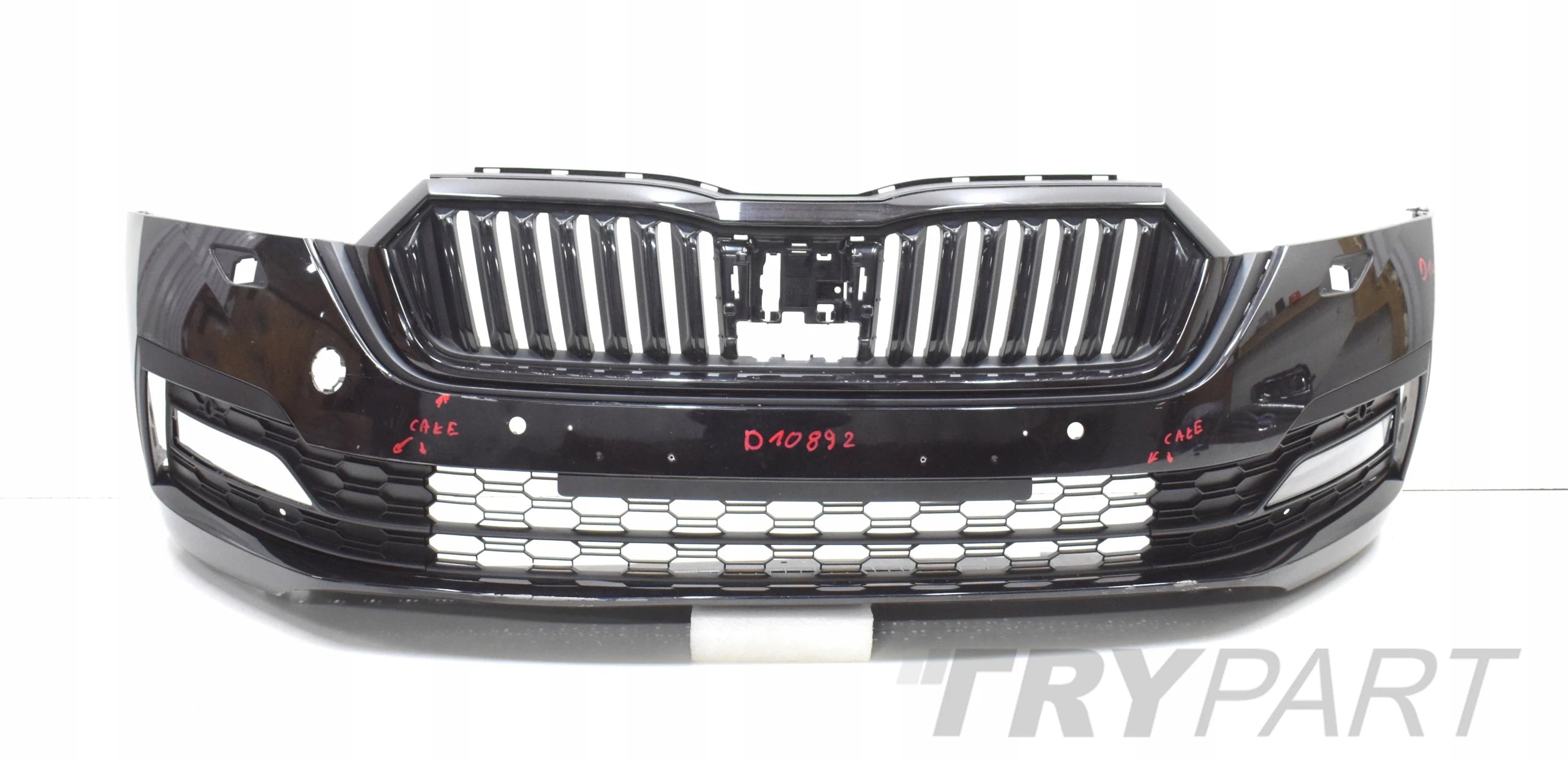 SKODA OCTAVIA IV 5E FRONT BUMPER ORG + GRILLES + GRILL + FOG LIGHT