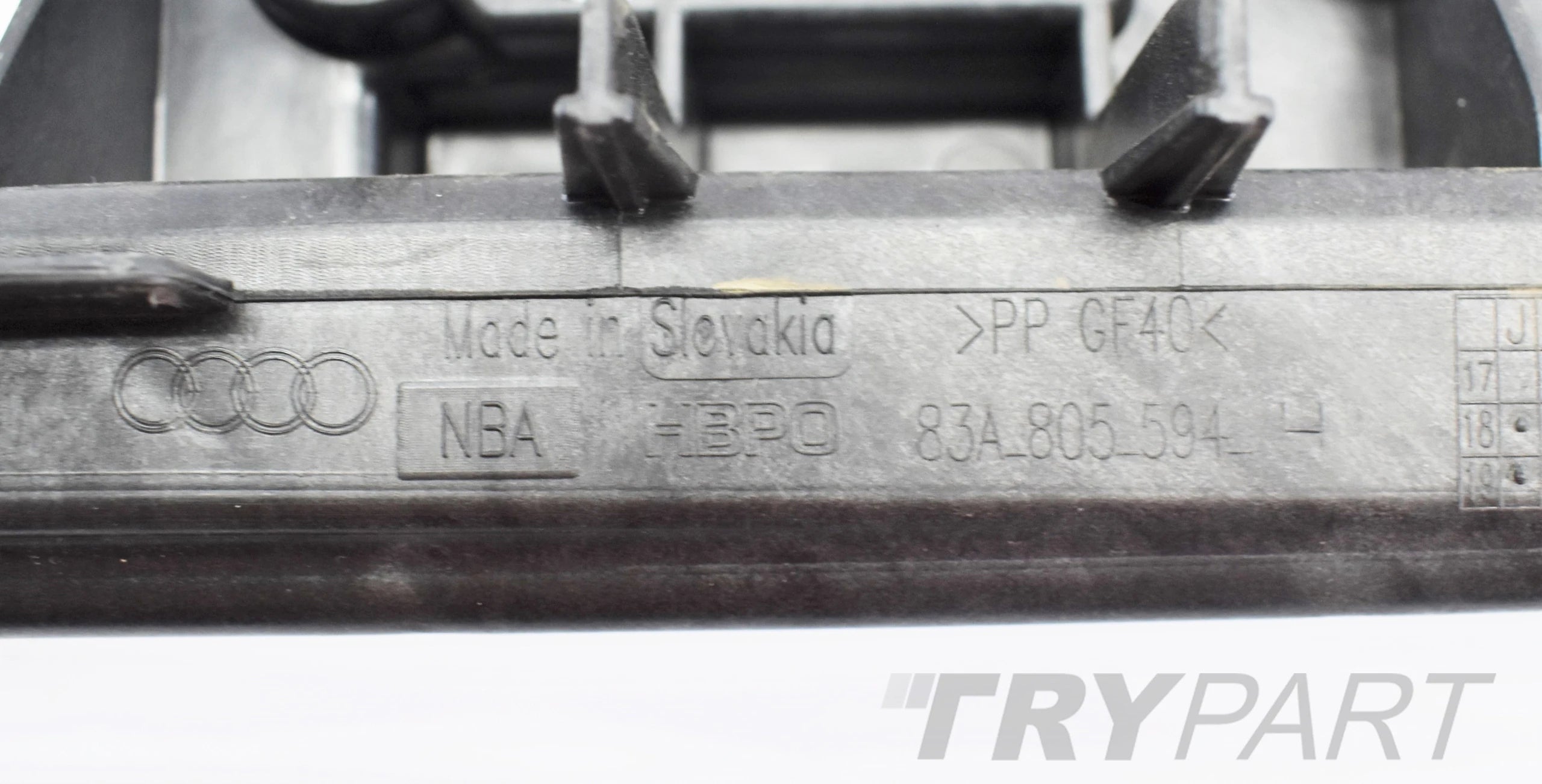 AUDI Q3 II 83A FRONT TRAVERSE REINFORCEMENT BAR NEW