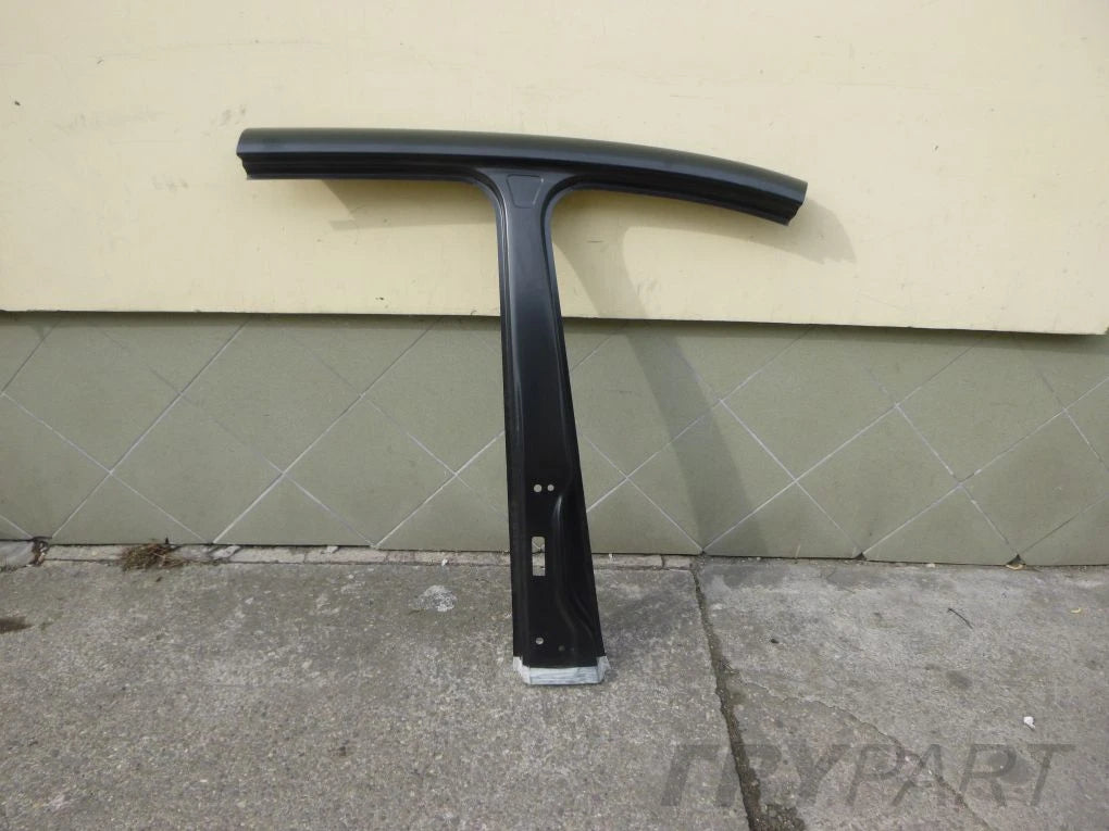 Vw Touran 1T0 10- RIGHT PILLAR 1T0809606