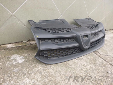 DACIA SANDERO 2 II LOGAN 12- front grille