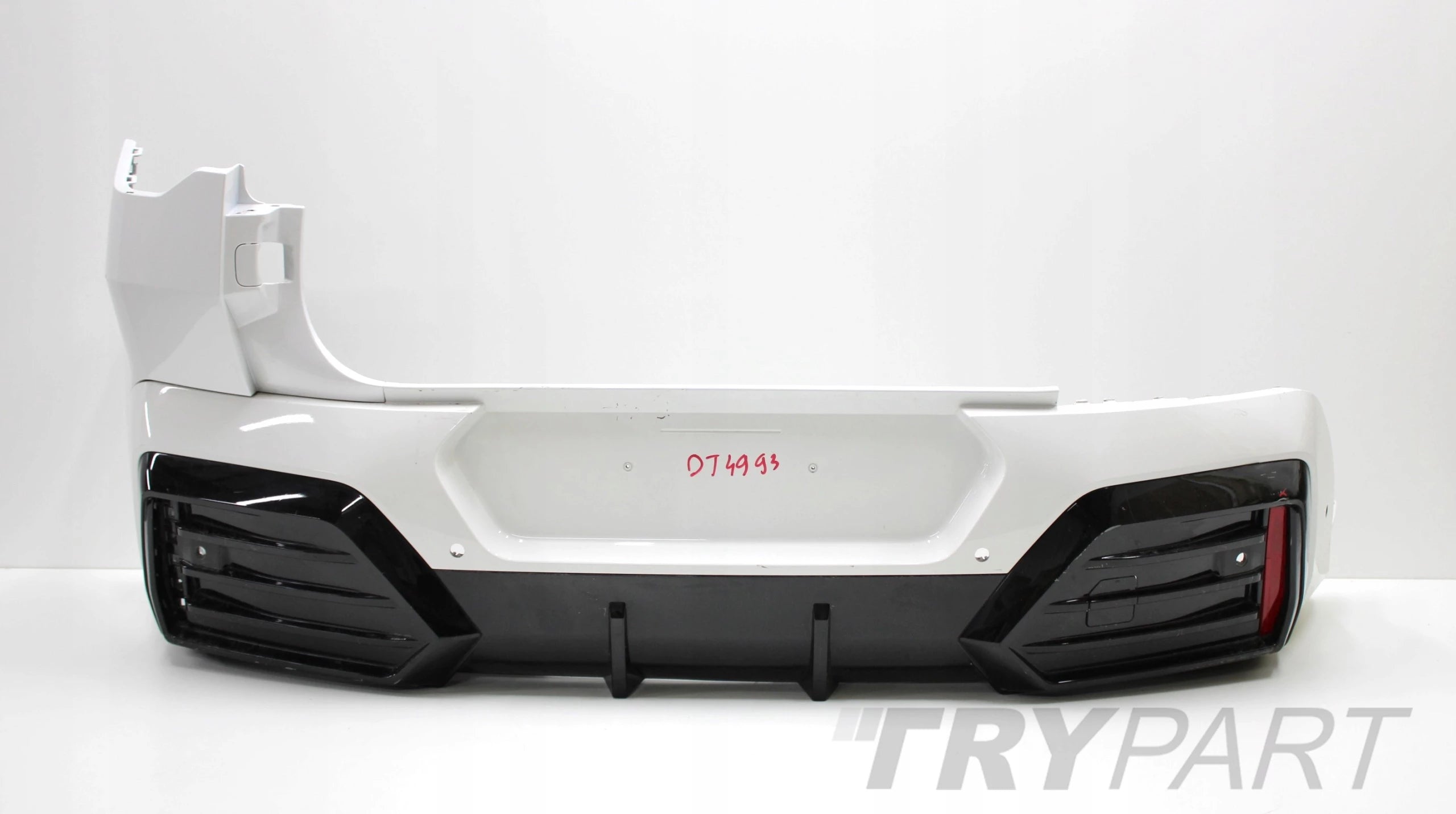 BMW X2 U10 M PACKAGE REAR BUMPER ORG + BOTTOM