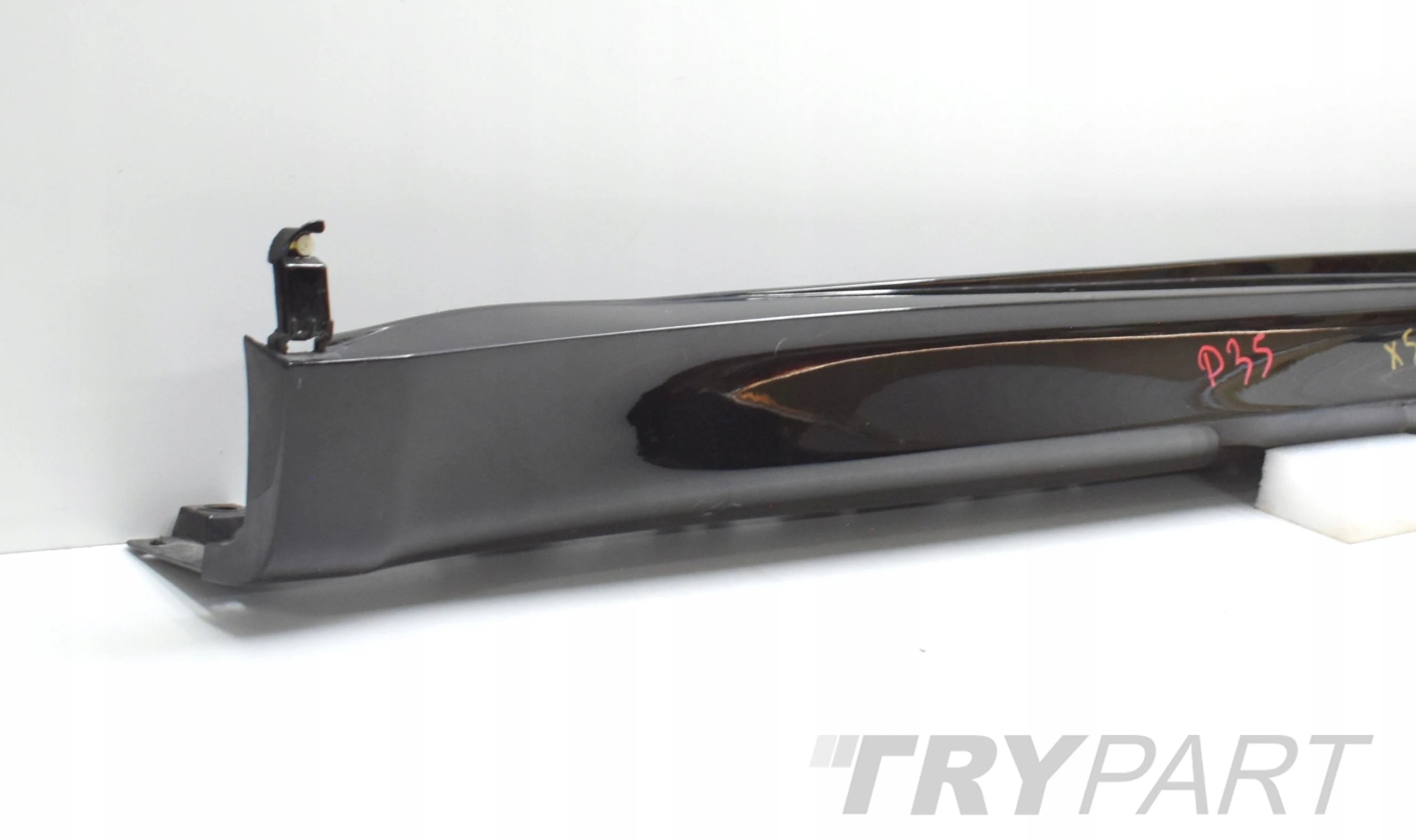 BMW X5 F15 M PACKAGE RIGHT SILL STRIP OEM