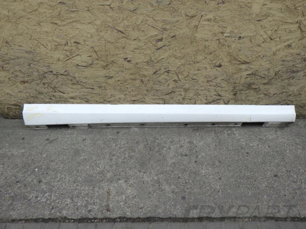 MERCEDES C CLASS 204 Door Sill Trim Right Left