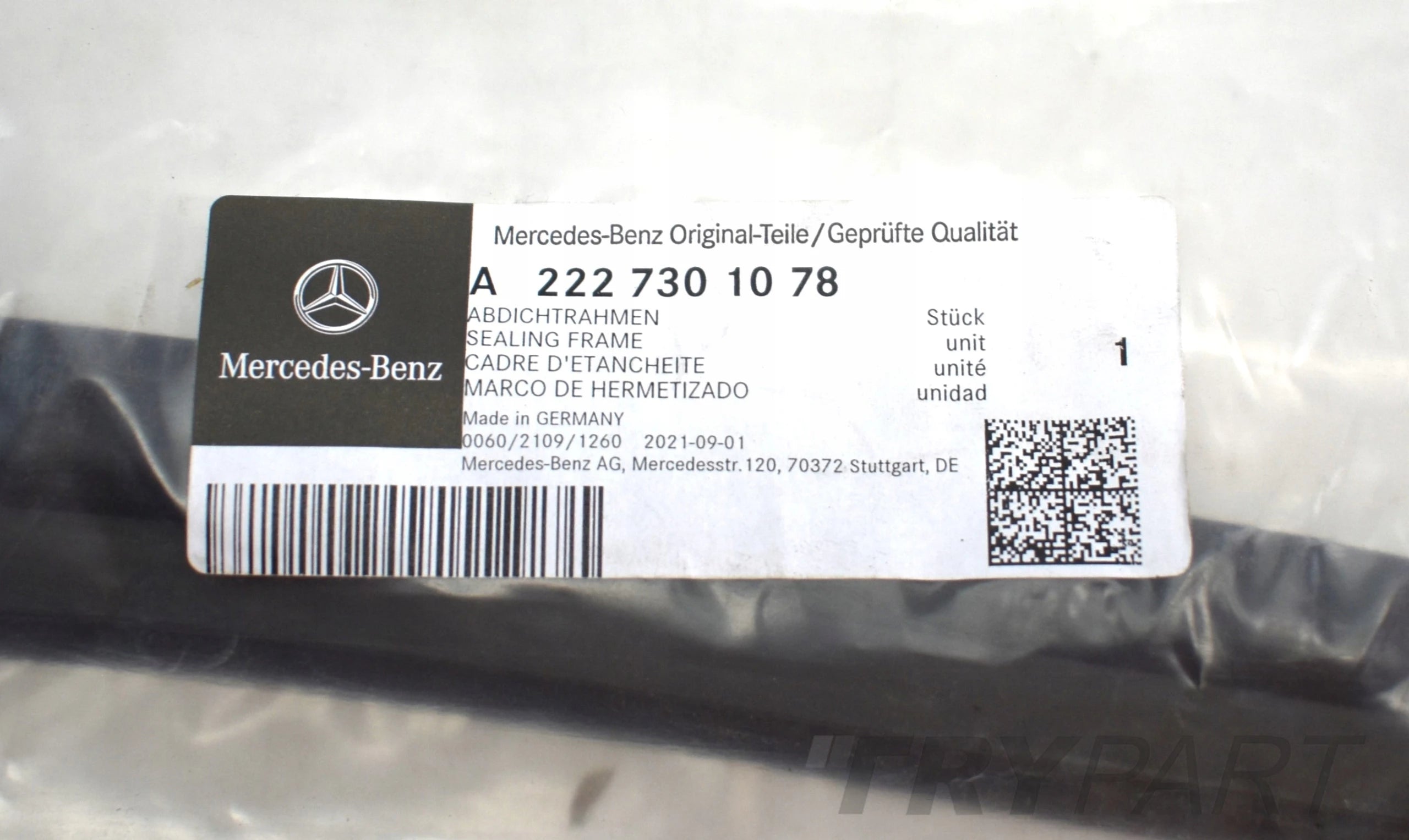 MERCEDES W222 RIGHT REAR DOOR SEAL NEW ORG