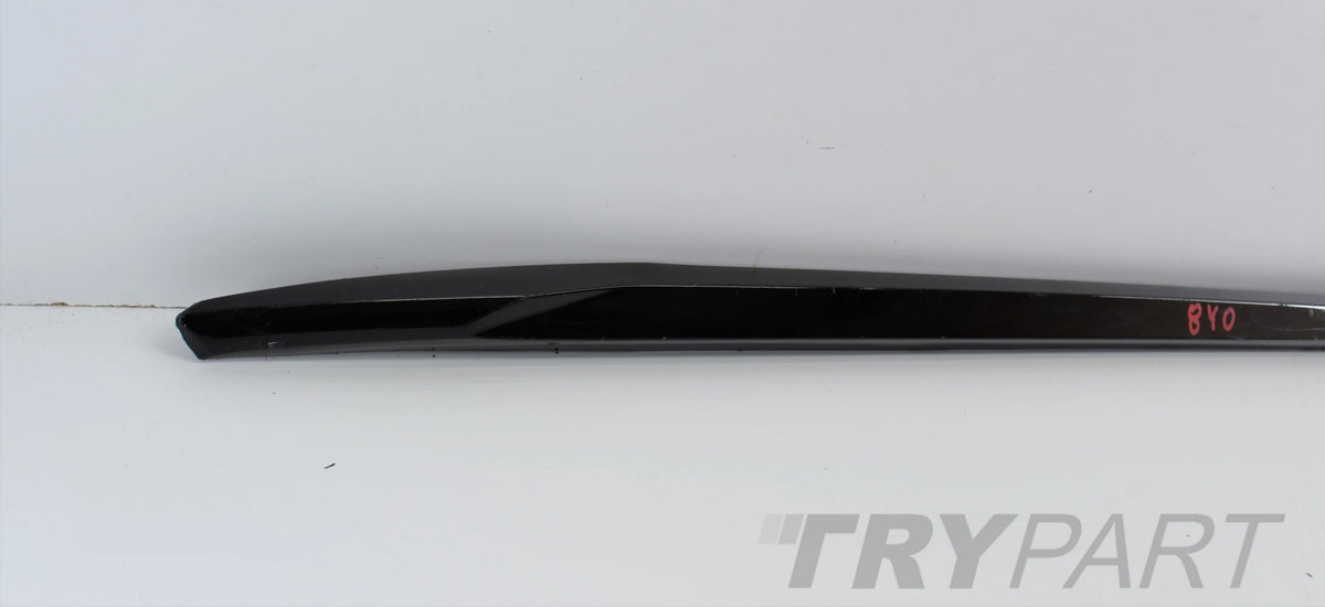 AUDI A3 8Y S LINE RIGHT SILL MOULDING 20+