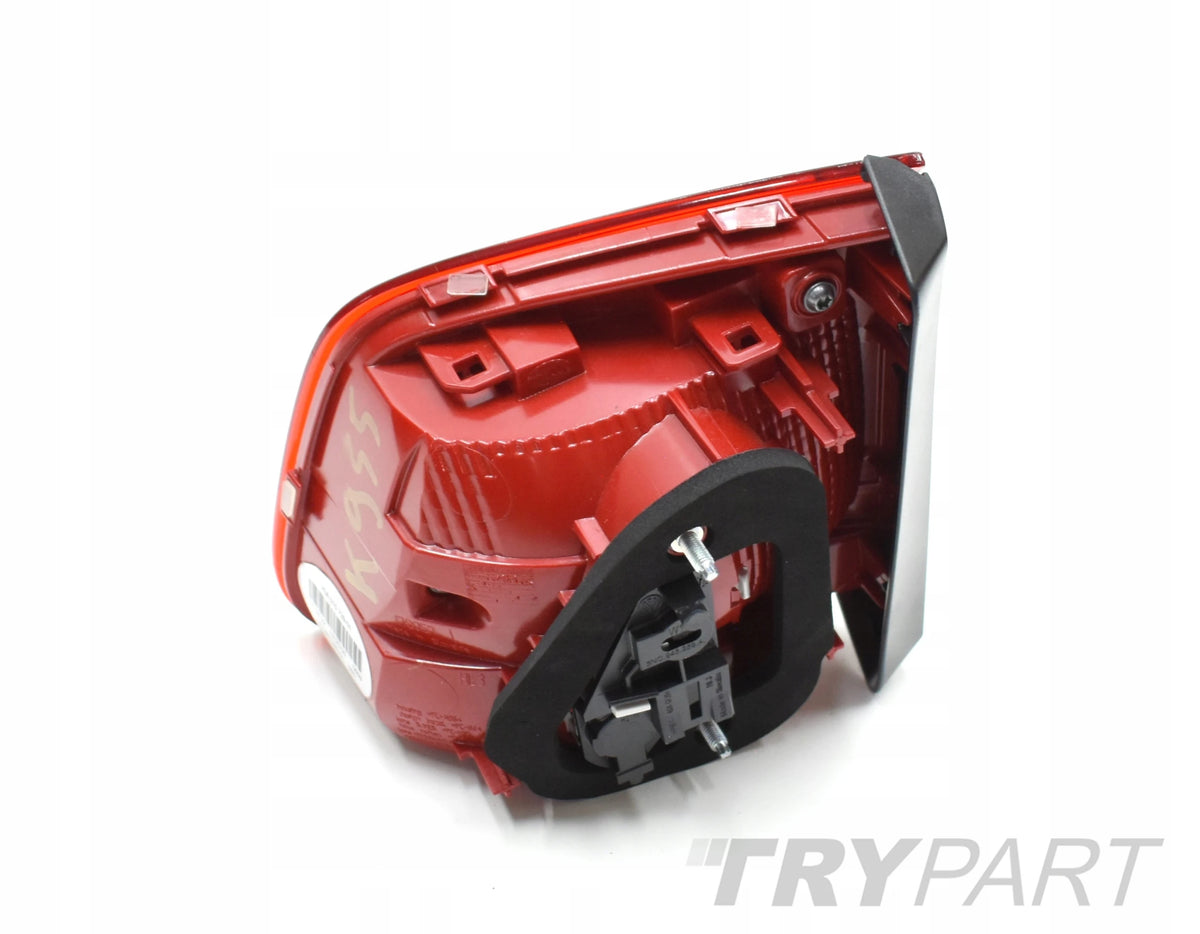 VW TIGUAN 5N0 LIFT LEFT REAR TAILGATE LIGHT ORG