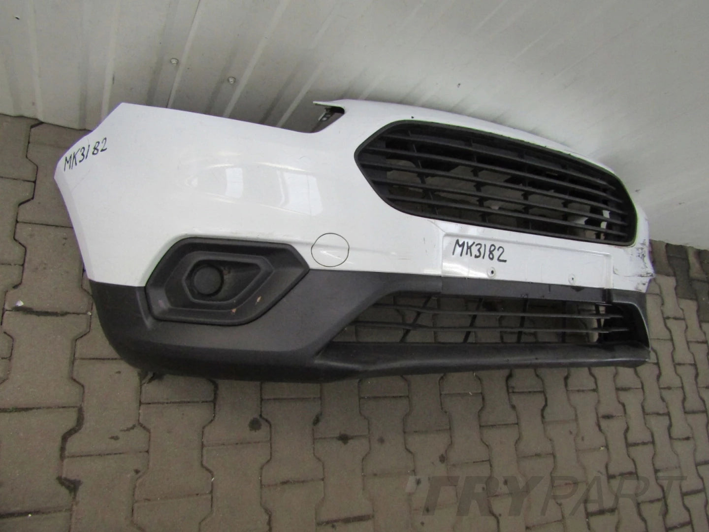 Front Bumper Ford Transit Courier Lift 18-
