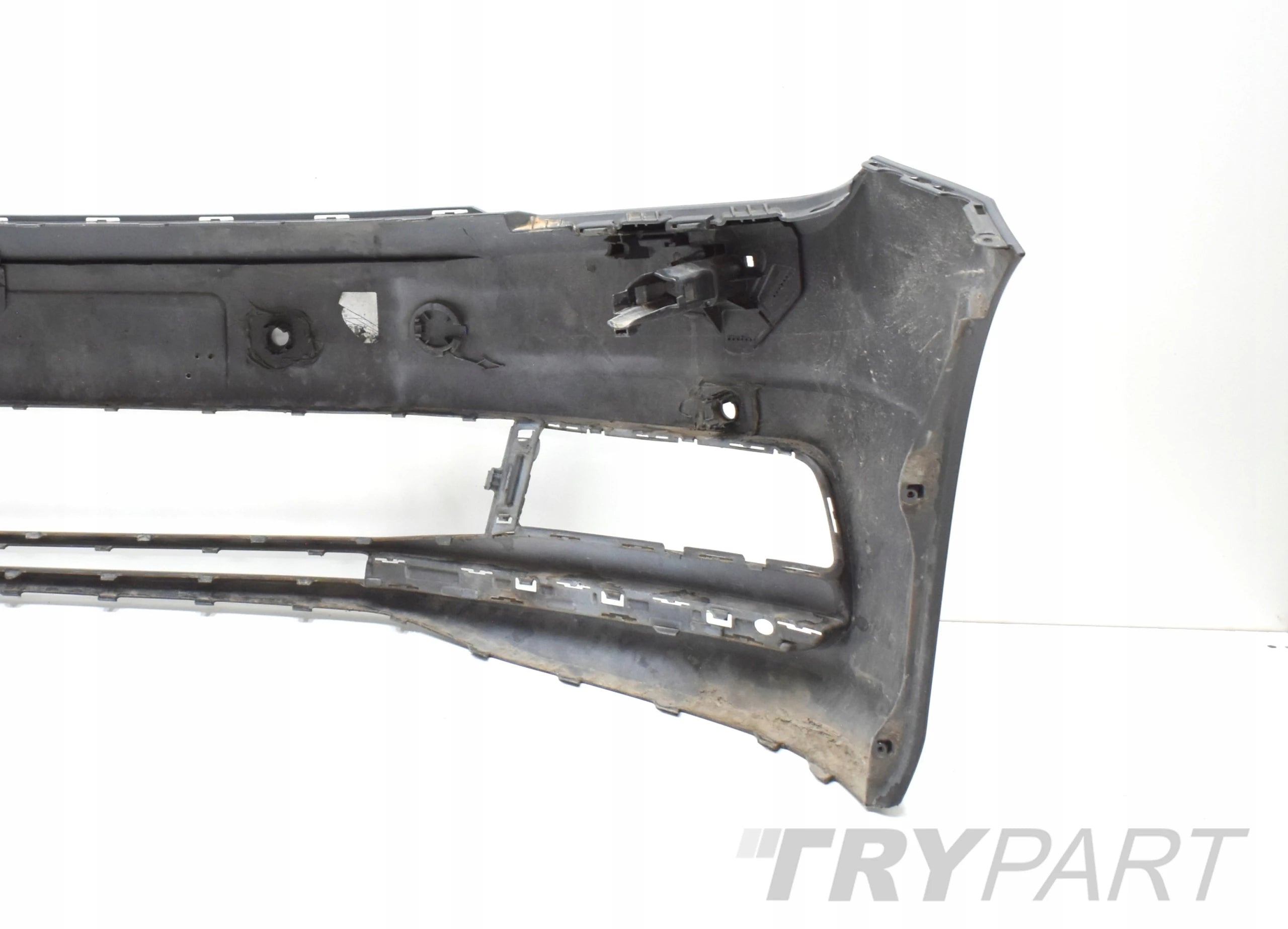 VW TOURAN 5TA FRONT BUMPER ORG