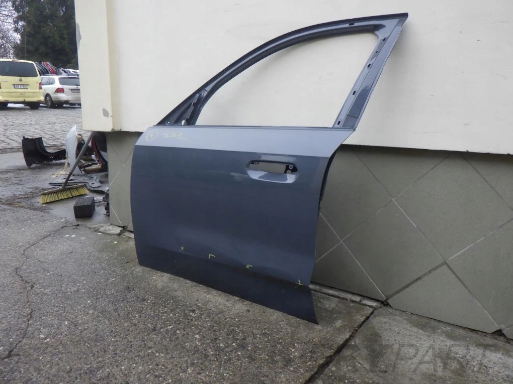 BMW X1 U11 22- Left Front Door