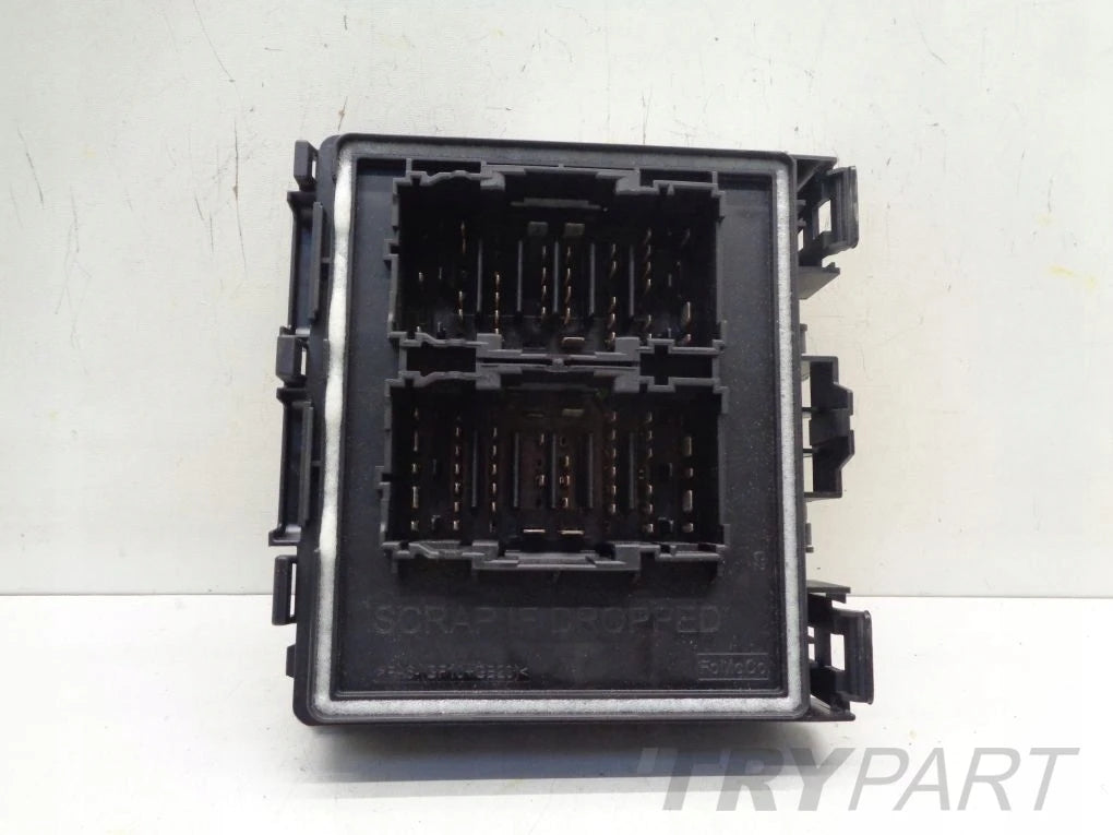 FORD TRANSIT CONNECT MK2 FUSE BOX