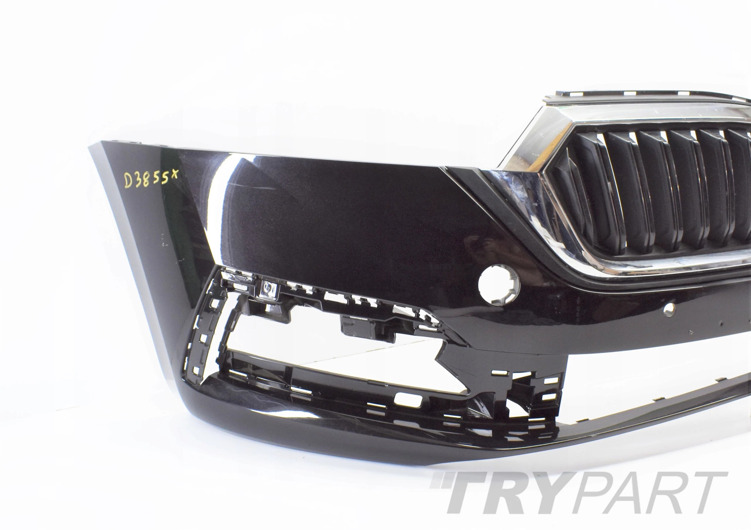 SKODA OCTAVIA IV 5E3 FRONT BUMPER + GRILLE