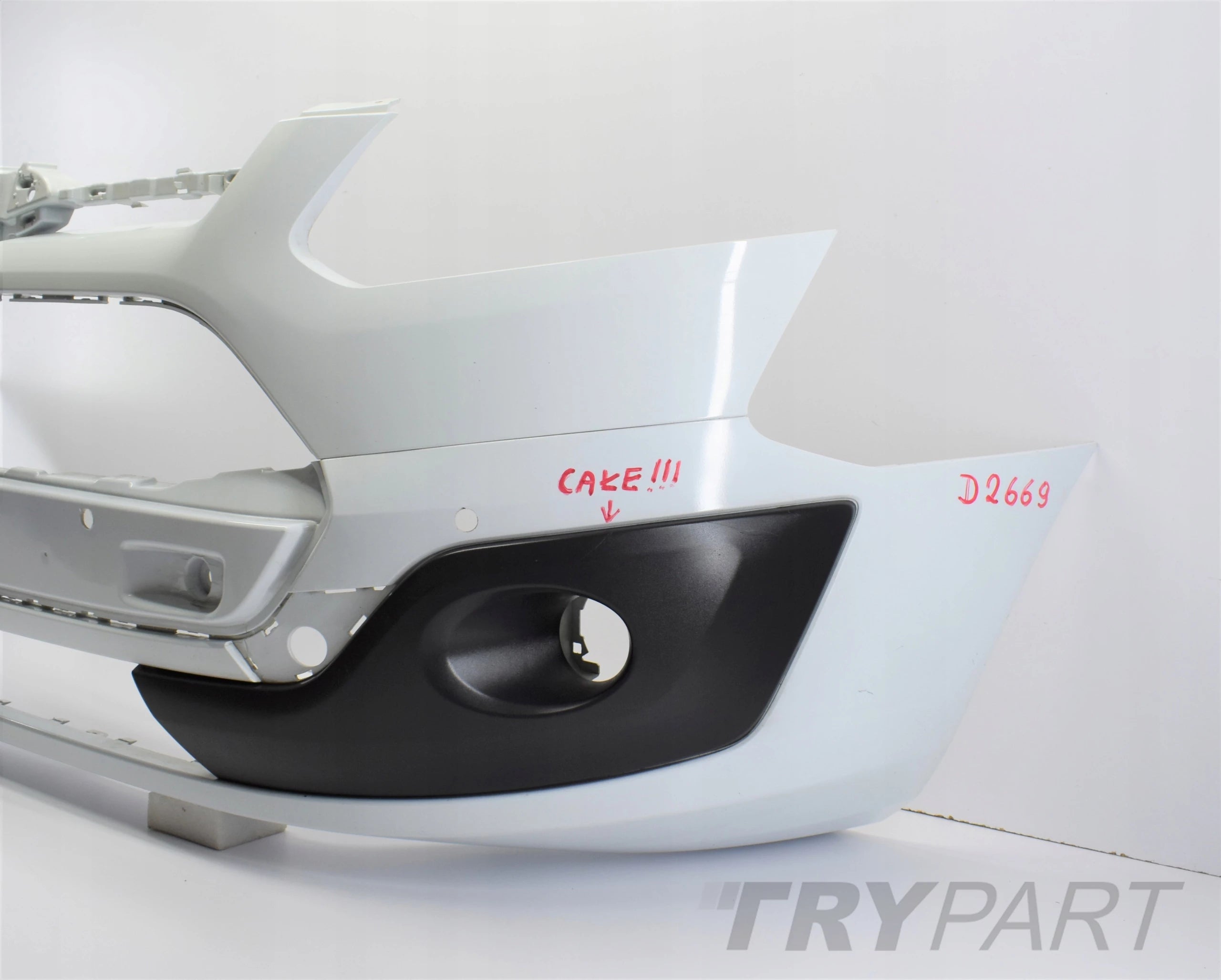 FORD CUSTOM FRONT BUMPER SUPER CONDITION ORG! 13+