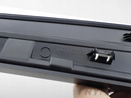 TOYOTA YARIS III 3 LIFT 17- RIGHT FRONT DOOR MOULDING