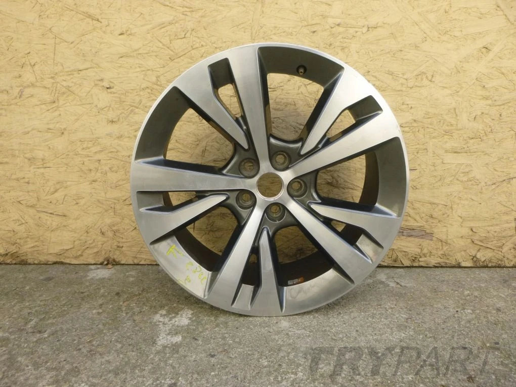 FORD EXPLORER 8.0 J x 20 5x114.3 ET 37.5 aluminum rim
