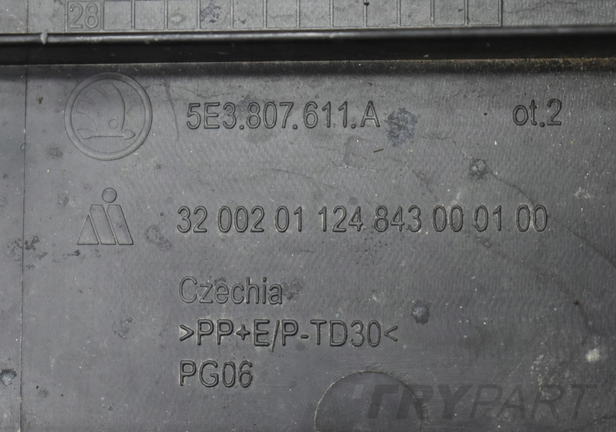 SKODA OCTAVIA IV RS VRS 5E3 FRONT BUMPER ORG + BOTTOM