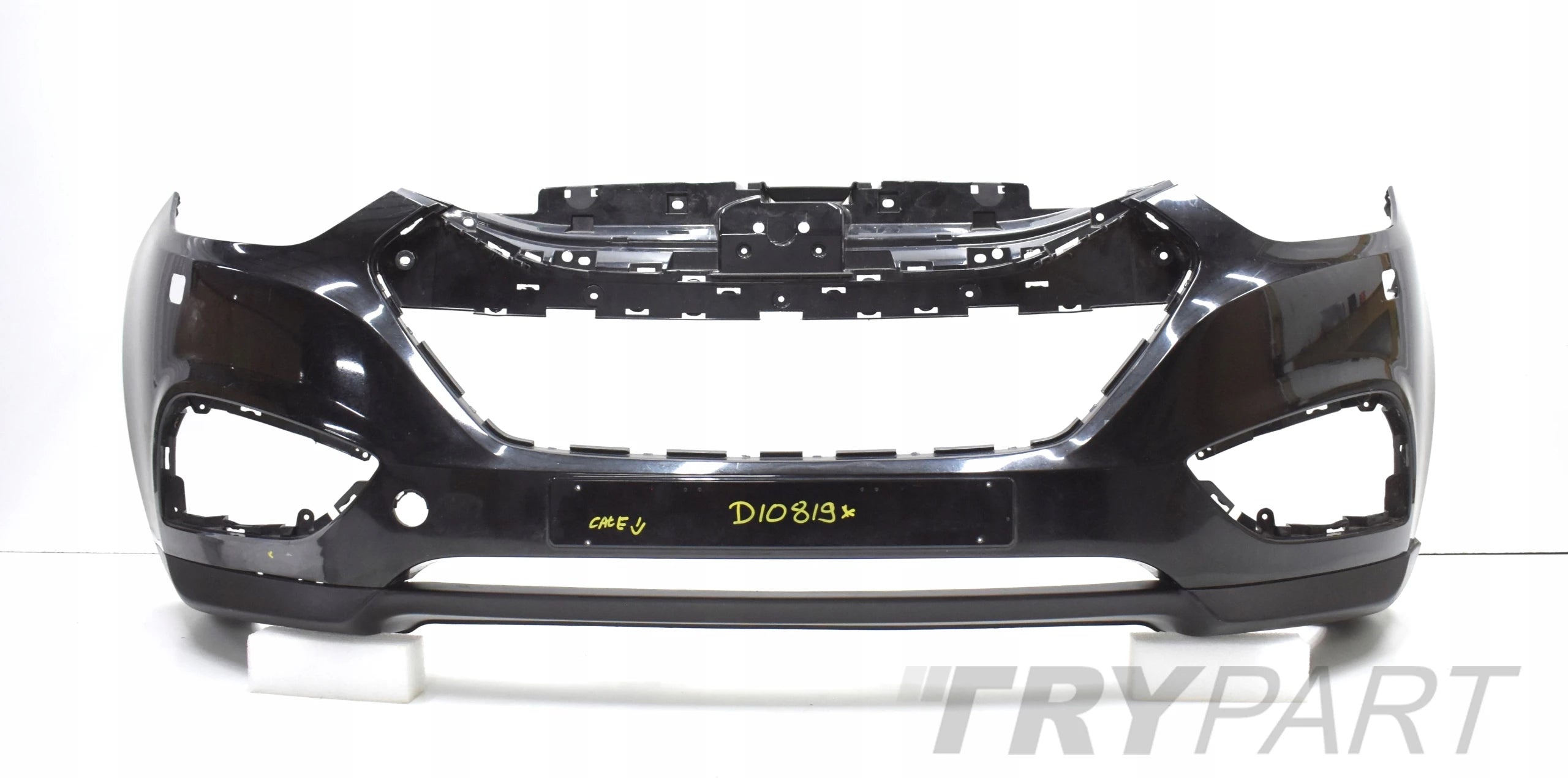 HYUNDAI IX35 FRONT BUMPER ORIGINAL + BOTTOM