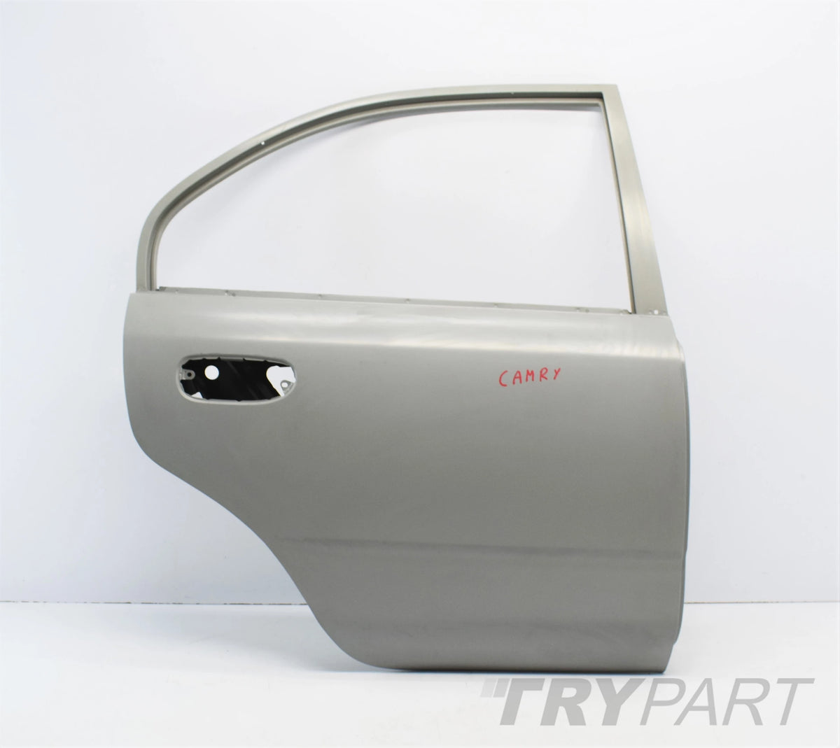 MITSUBISHI CARISMA RIGHT REAR DOOR ORG NEW