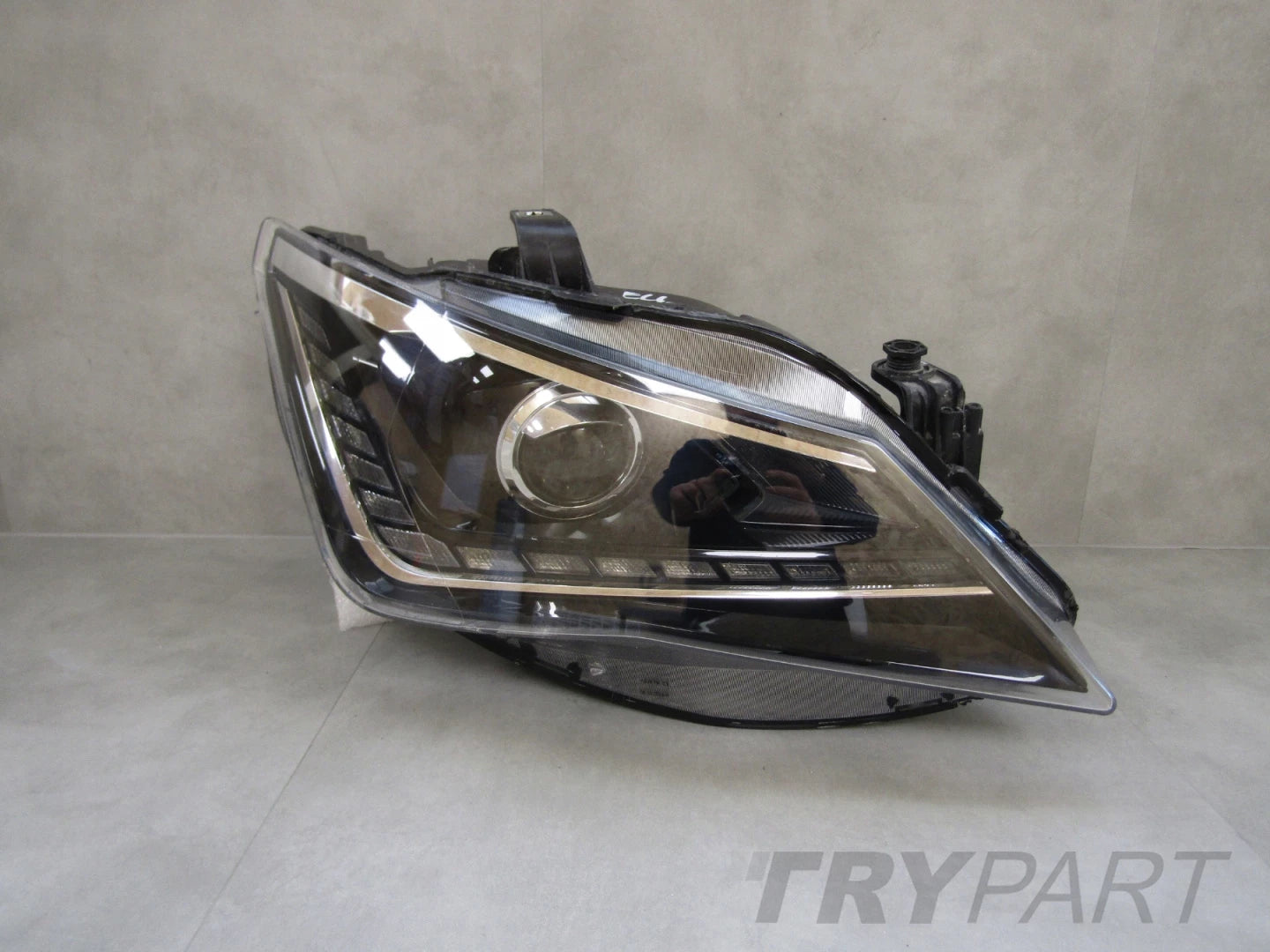 FRONT HEADLAMP SEAT IBIZA IV 4 FACELIFT XENON ACTIVE BEND R/H 12- 6J1941008Q