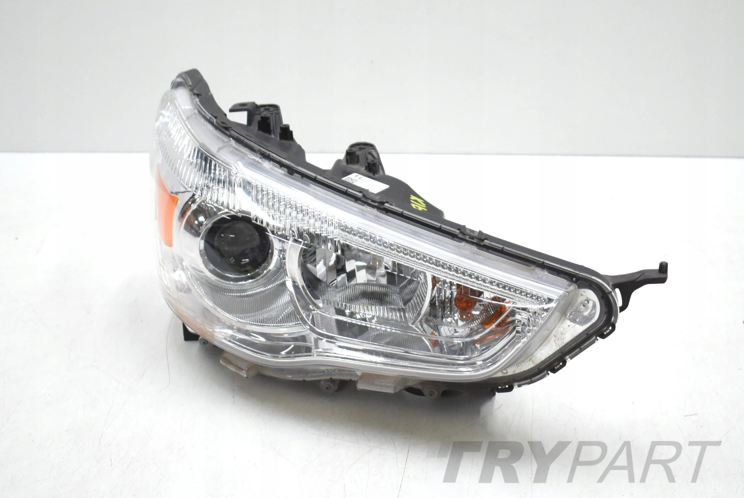MITSUBISHI ASX LIFT RIGHT FRONT HEADLIGHT ORG EU 47761336