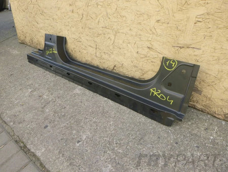 MERCEDES C CLASS 204 right sill