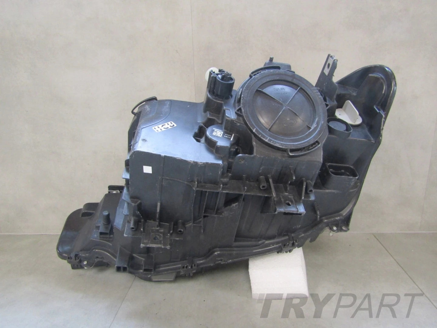 BMW 3 F30 F31 HEADLIGHT STANDARD 11-15 RH RIGHT