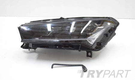 SKODA ENYAQ 5LB LEFT FRONT HEADLIGHT CRYSTAL ORG EU 5LB941015H